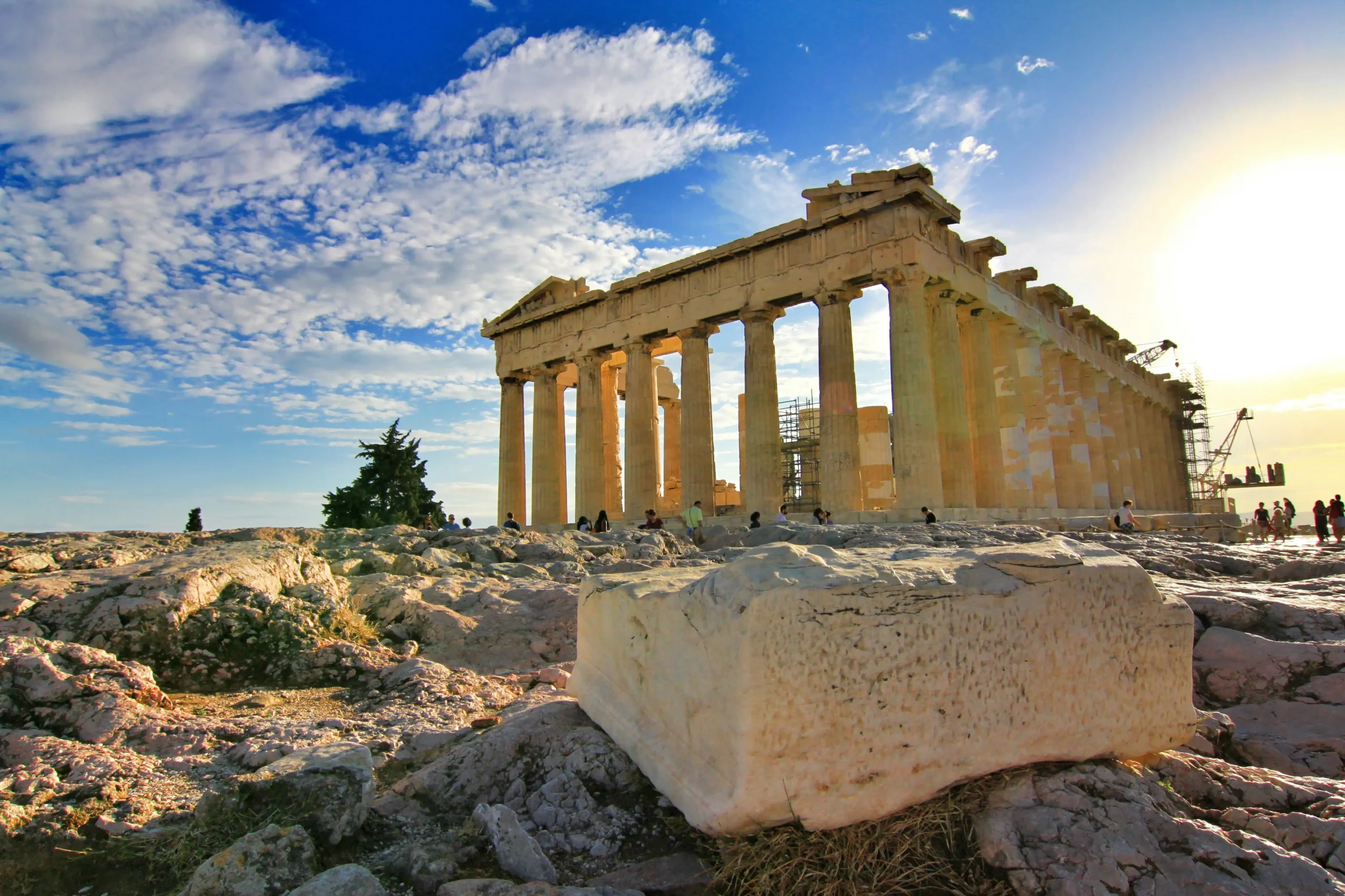 Famous Architects Who Embraced the Golden Ratio in Iconic Designs