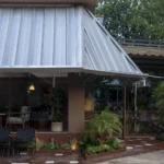 HỚP Cafe by HÔM ARCHITECTS