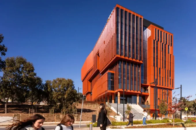 Health and Medical Research Building by Architectus