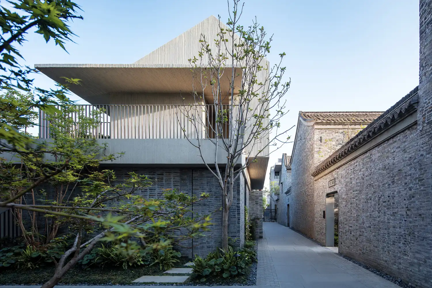 Jiangnan House Yangzhou Guangling by B.L.U.E. Architecture Studio