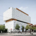 42UP School Extension by AR Studio d'Architectures