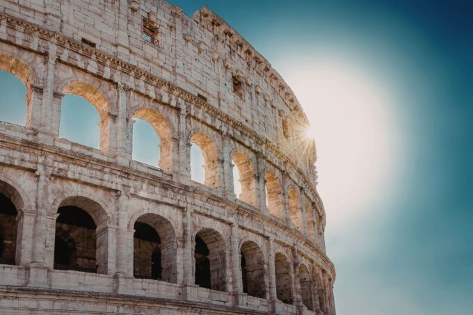 7 Landmark Buildings That Defined Architectural Eras