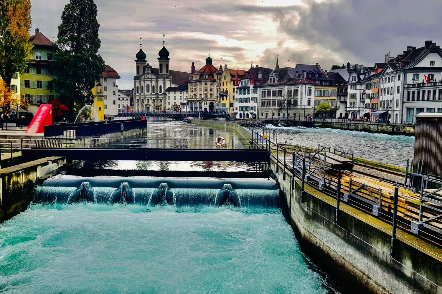 Architect Highest Salary: 10 Cities and Countries That Pay the Most