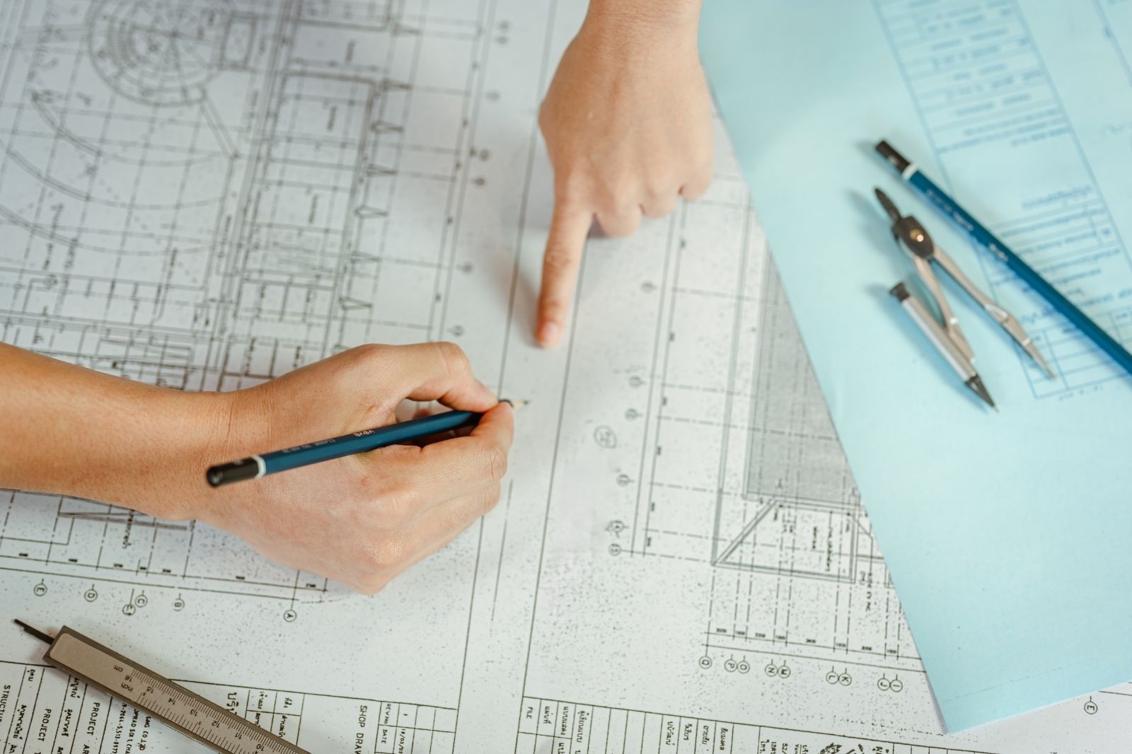 Becoming an Architect: Top 10 Expenses You Need to Consider