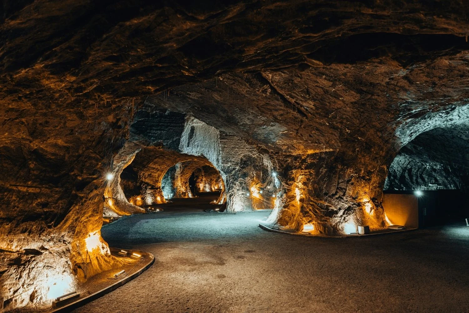 Architectural Design Underground House: 8 Marvels Around the World