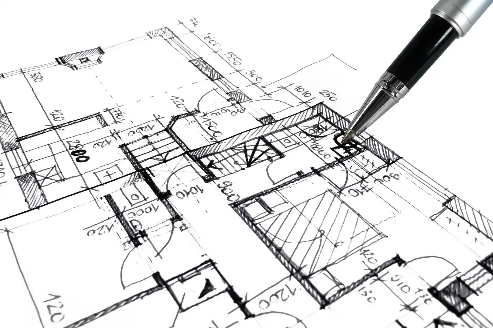 Financial Tips for Aspiring Architects: 10 Smart Money Moves