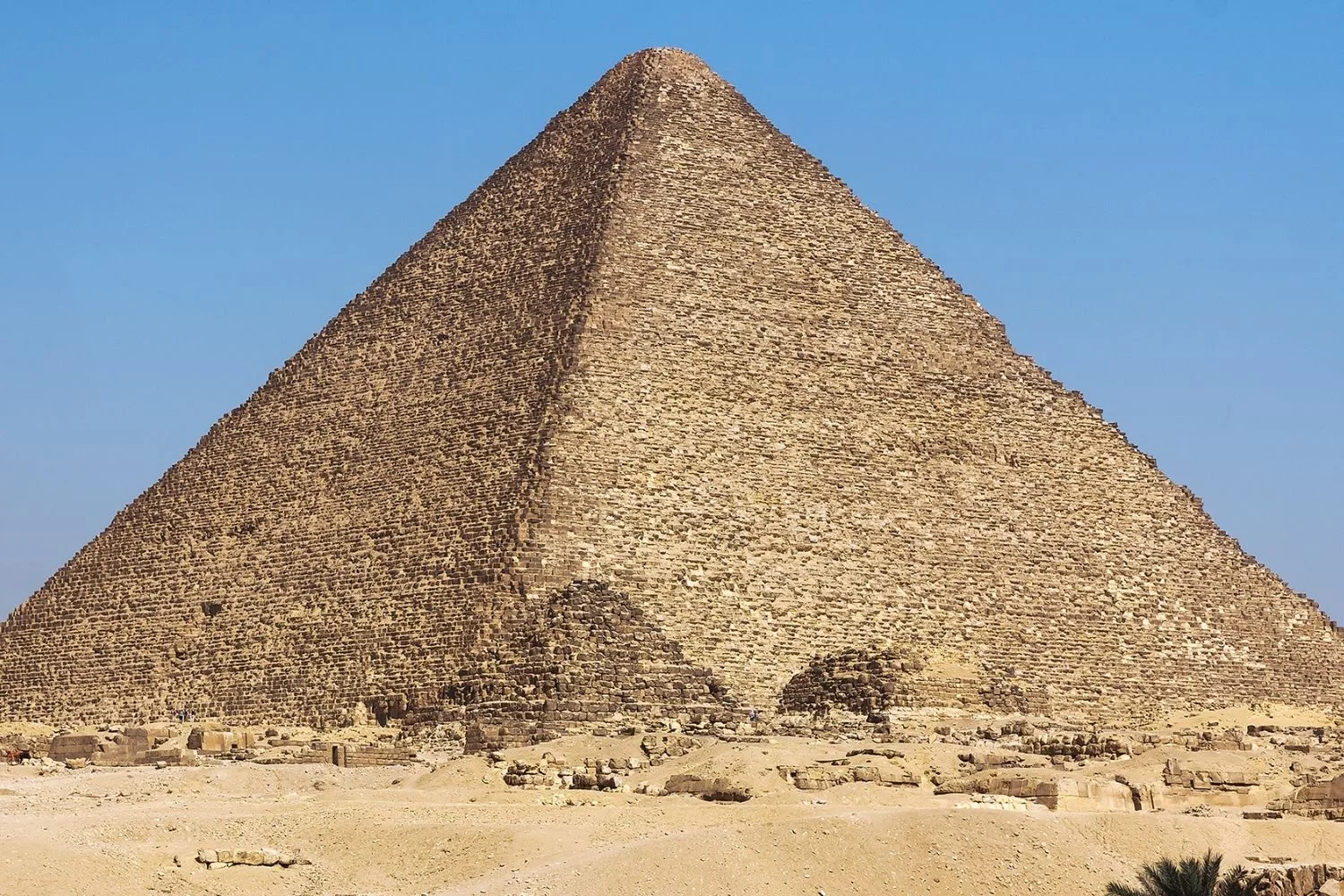 Architecture and the Golden Ratio: History and Modern Examples