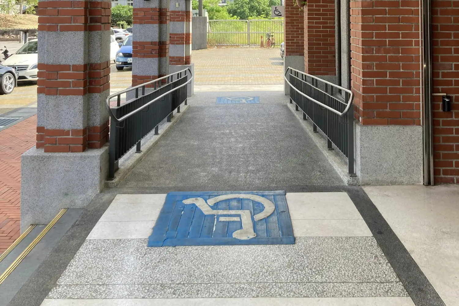 ADA Ramp Slope Requirements: A Simple Visual Guide to the 1:12 Rule
