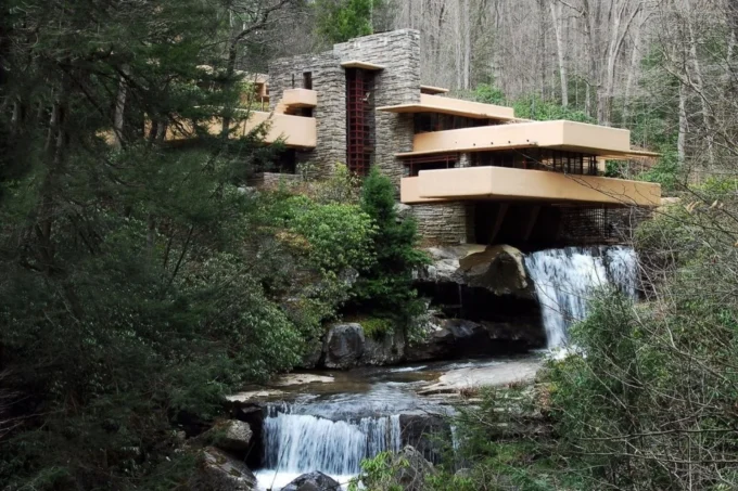 Frank Lloyd Wright Design Principles: Organic Architecture Explained