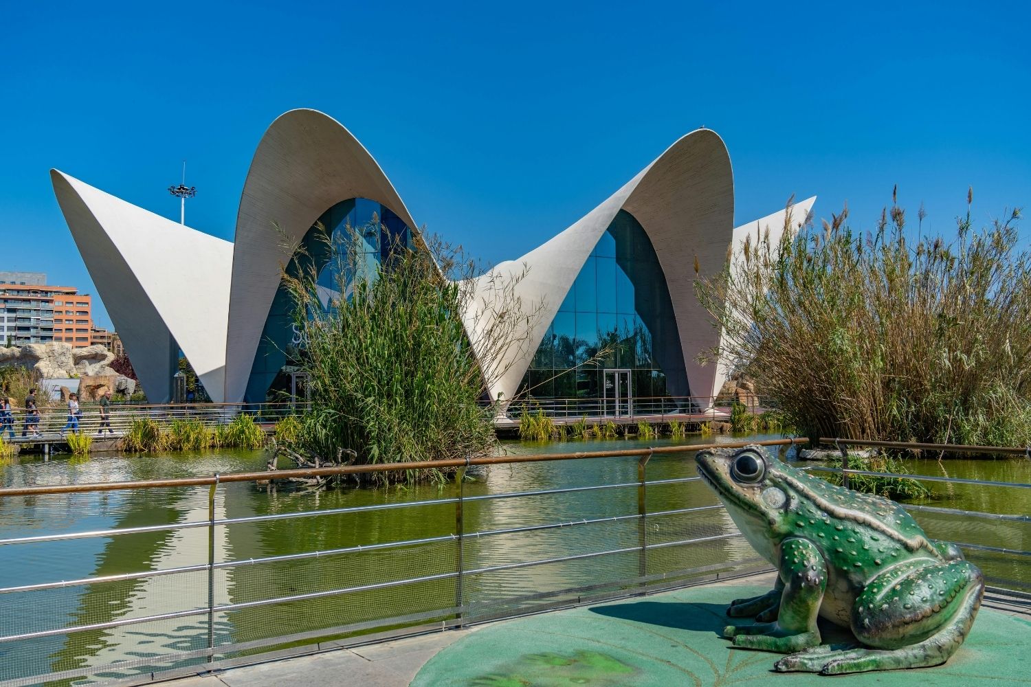 What Is Parametric Design vs Generative Design? A Clear Comparison