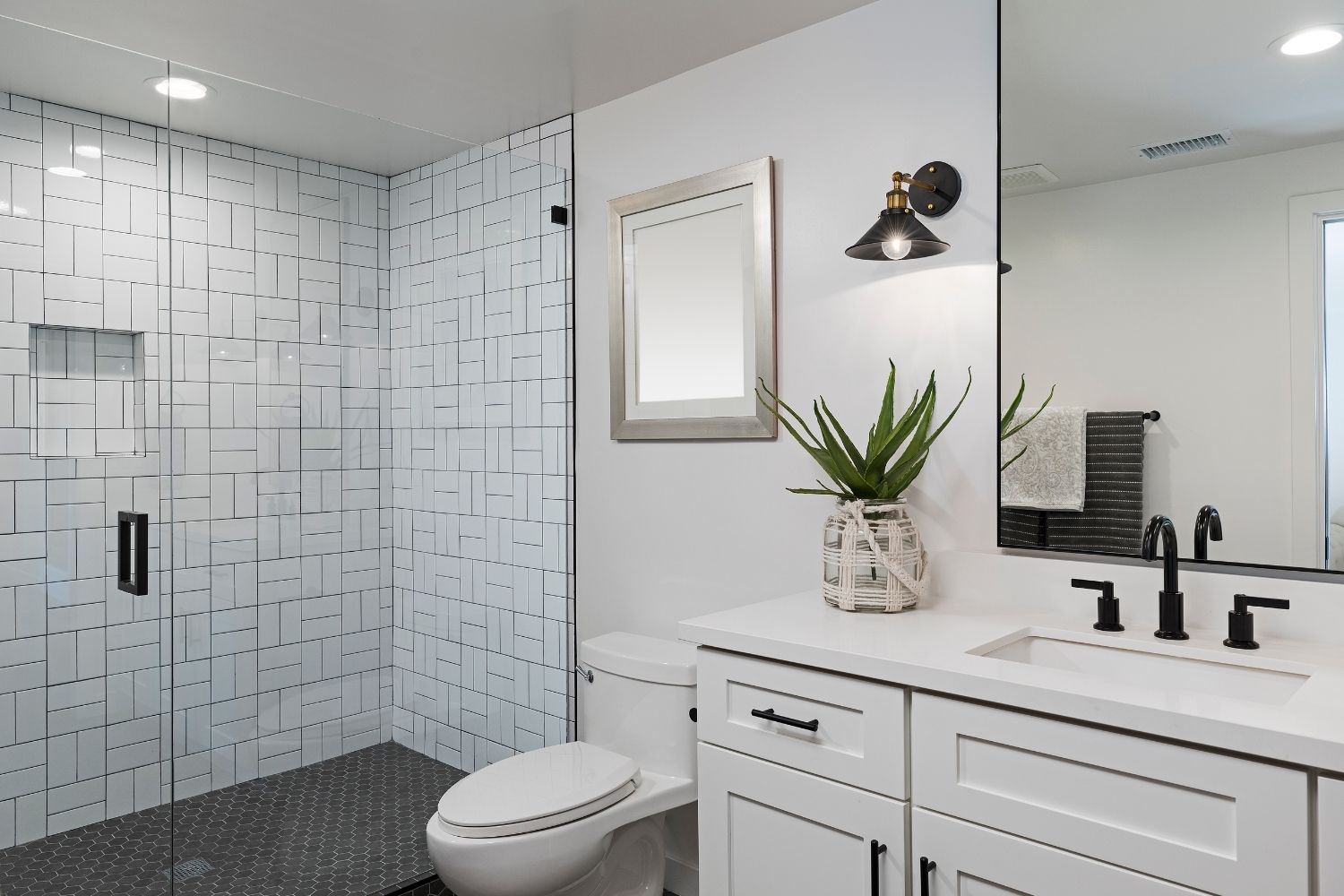 Bathroom Size Requirements: Minimum Dimensions and Layout Guide