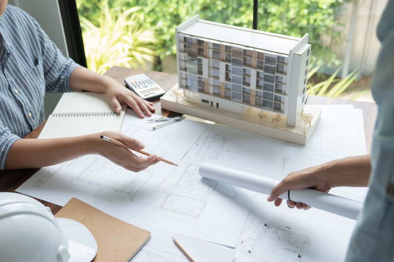 How to Start an Architecture Business: A Step by Step Guide to Your First Year