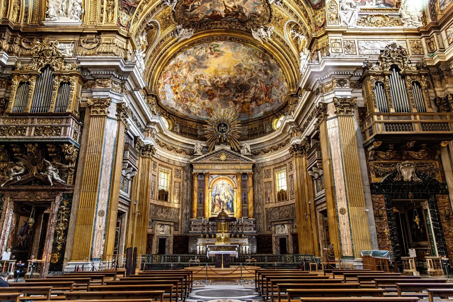 Baroque Buildings: Key Features and Famous Examples