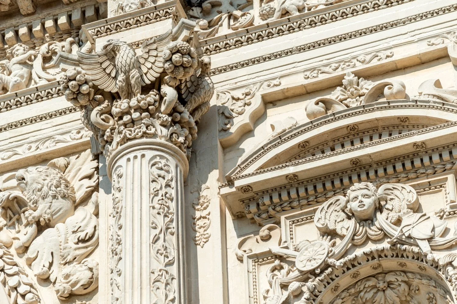 Baroque Buildings: Key Features and Famous Examples
