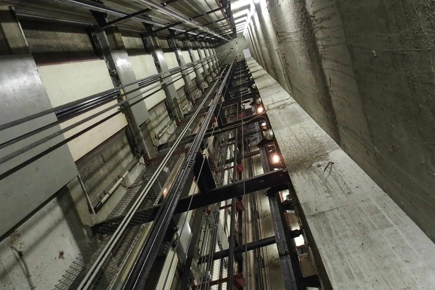 Elevator Dimensions: Standard Car, Shaft, and Door Sizes for Building Design