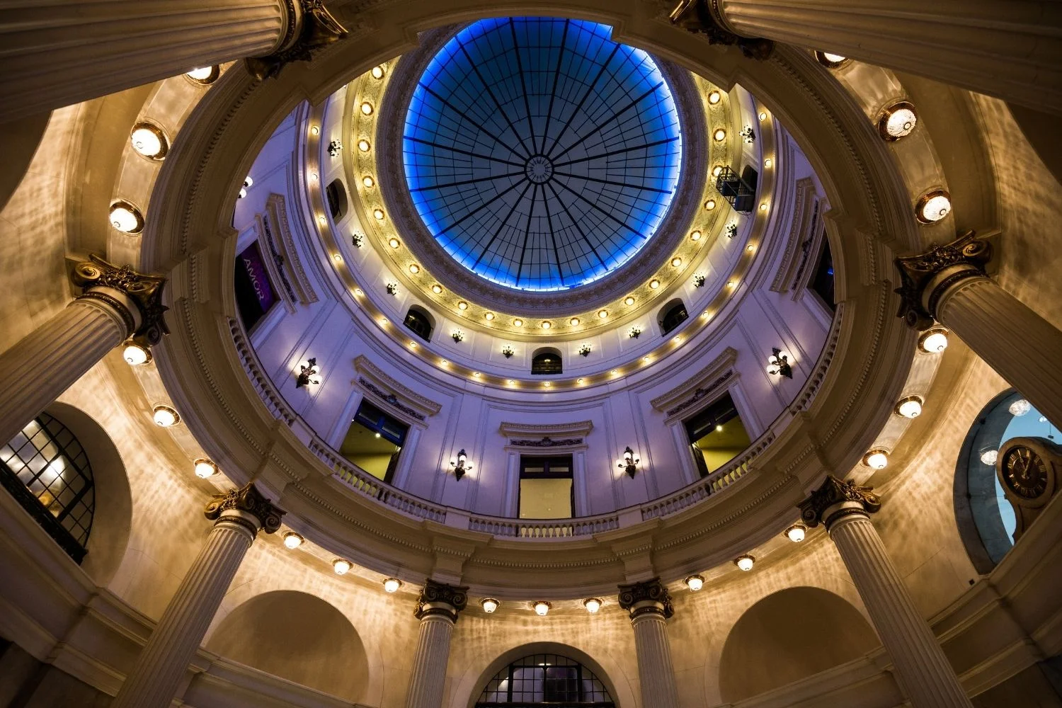 Neoclassical Architecture Examples: 10 Landmarks and How to Read Them